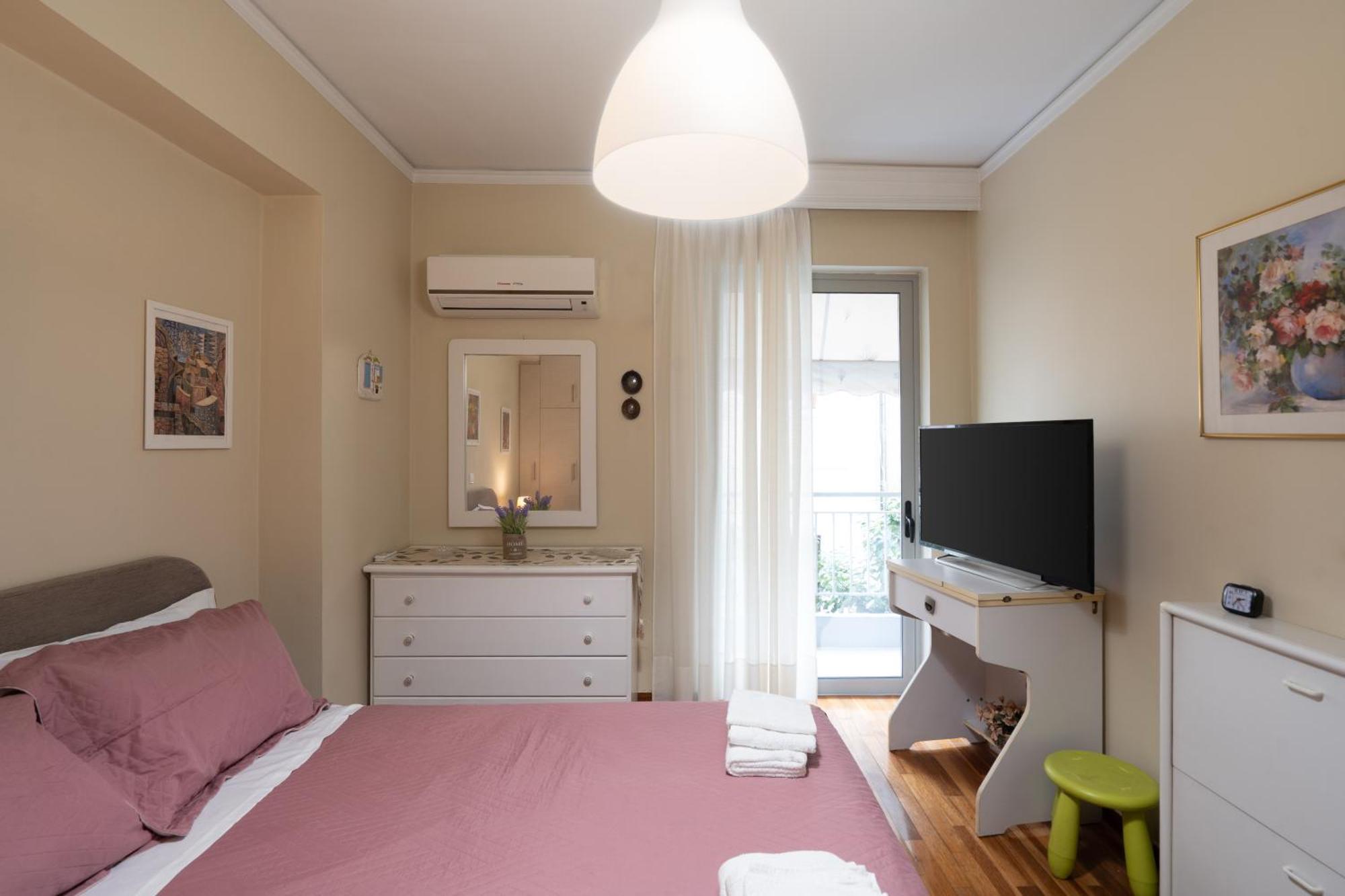 Thissio Family Apartment Athens Ngoại thất bức ảnh