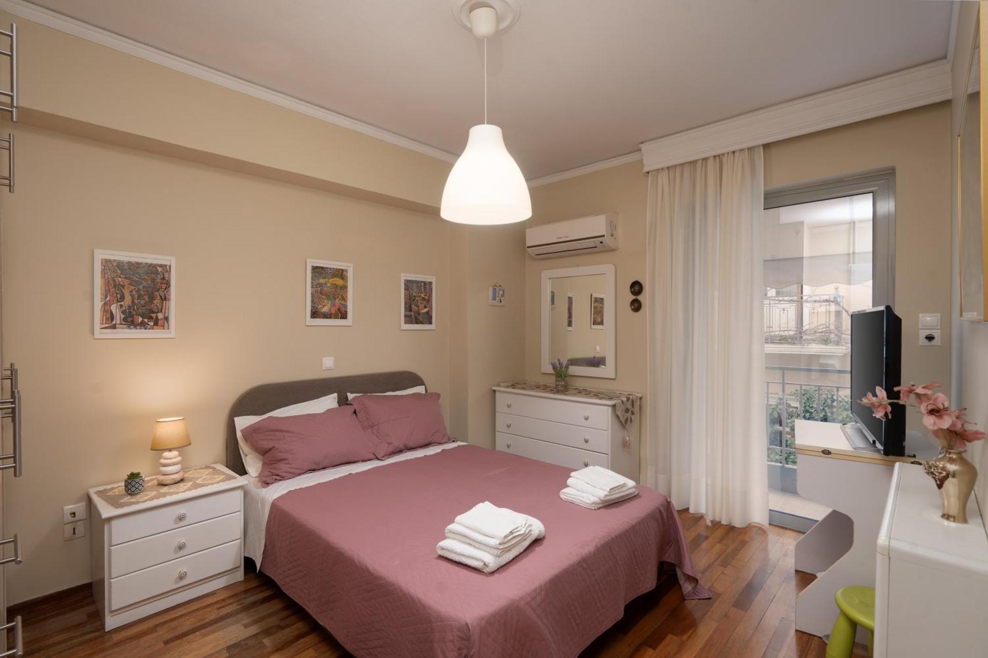 Thissio Family Apartment Athens Ngoại thất bức ảnh